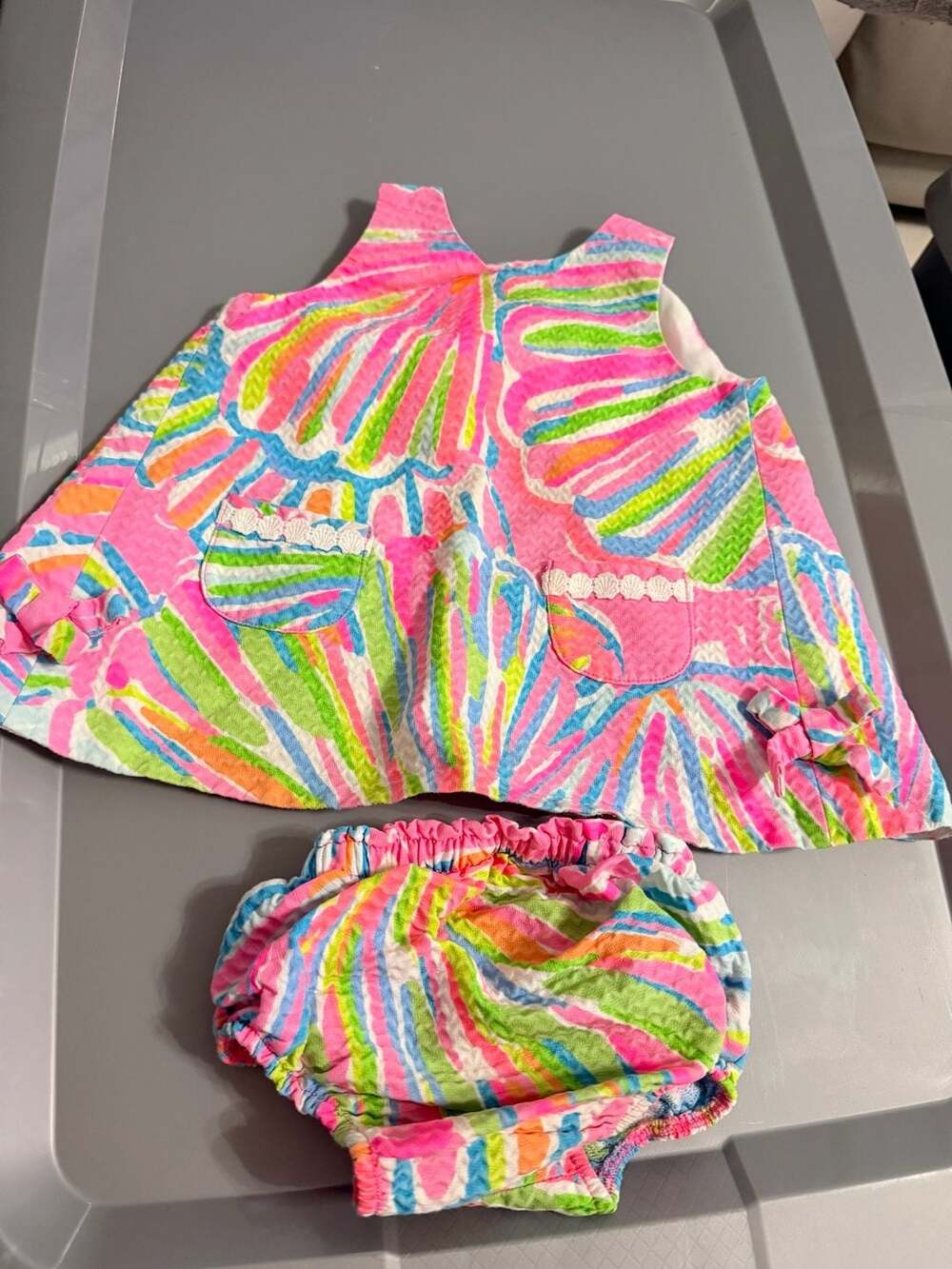 Lilly Pulitzer Dress And Bloomer Set Size 6-12 Months Multicolor Shell